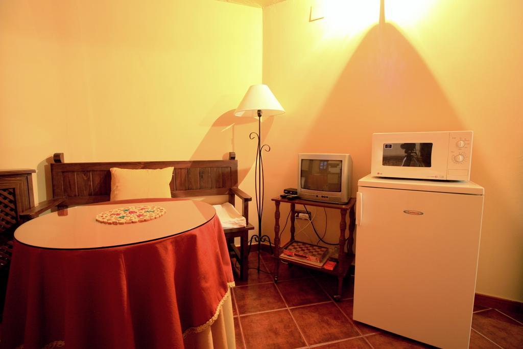 La Boticaria Casa Rural Apartamento Descargamaría Exteriér fotografie